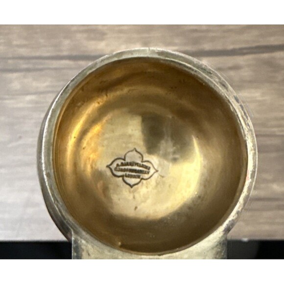 A. Barrett & Sons Hammered Glass Decanter With 925 PP Thousand Pure Silver Lid - Picture 5 of 8